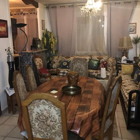 Laila Pansiyon