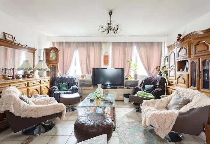 Laila Homestay Creil